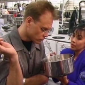 Still of Alton Brown and Vickie Eng in Good Eats (1999)