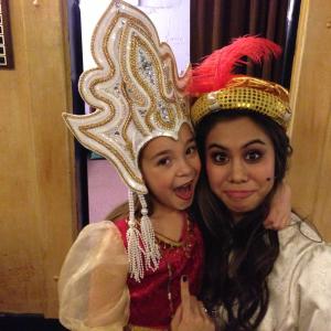Caitlyn & Ashley Argota, Aladdin 2013