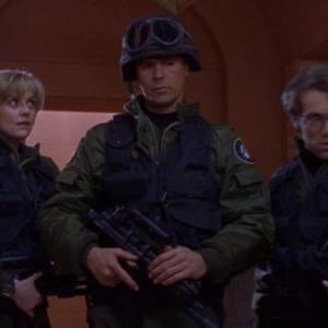 Still of Richard Dean Anderson, Michael Shanks and Amanda Tapping in Stargate SG-1: Children of the Gods (1997)
