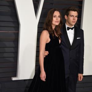 Keira Knightley and James Righton at event of The Oscars 2015