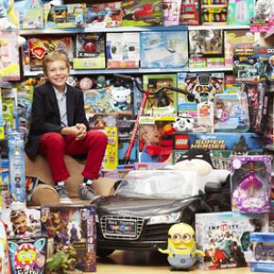 Alex Thorne Chief Play Officer National Spokesperson for Toys R Us Canada