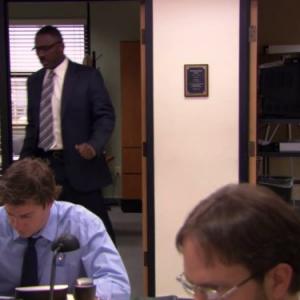 Still of Idris Elba, Rainn Wilson and John Krasinski in The Office (2005)