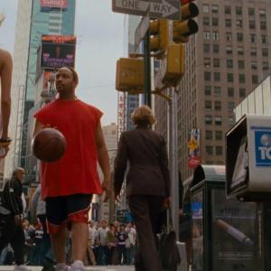 Will Dennis' basketball crush Eddie Murphy & Gabrielle Union in Time Square? -Meet Dave film