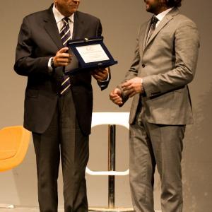 Davide Armogida ritira il premio 3rd INTERNATIONAL SOCIAL COMMITMENT AWARDS 2011 per Il Consiglio Superiore della Megistratura