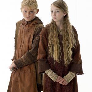 Still of Nathan O'Toole and Ruby O'Leary in Vikings (2013)