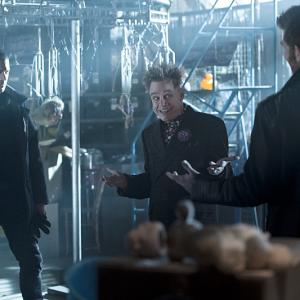 Still of Mark Hamill and Wentworth Miller in The Flash 2014