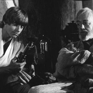 Star Wars Mark Hamill and Alec Guiness 1977Lucasfilm