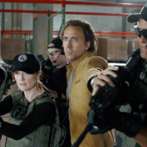 Still of Nicolas Cage Julianne Moore and Tory Kittles in Pranasas 2007