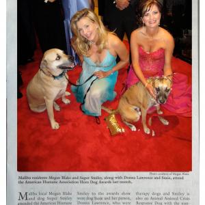 Super Smiley on the 2012 Hero Dog Awards Red Carpet as an actor from the film Susies Hope Here with his person Megan Blake The Pet Lifestyle Coach and his friends Susie and her person Donna Lawrence