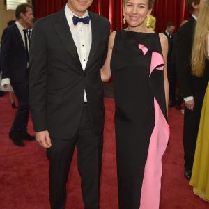 John Sloss and Bronwyn Cosgrave at event of The Oscars 2015