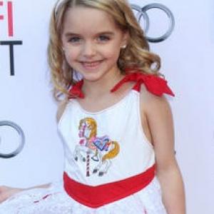 Mckenna Grace at Mary Poppins Premiere