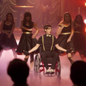 Still of Lea Michele Dianna Agron Kevin McHale Jenna Ushkowitz Amber Riley and Heather Morris in Glee 2009