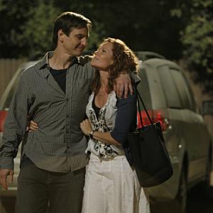 Still of Robyn Lively and William Mapother in Nusikalstami protai 2005