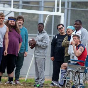 Still of Jorge Garcia Kevin Hart Aaron Takahashi Josh Gad Alan Ritchson Dan Gill and Colin Kane in Pabroliu nuoma 2015