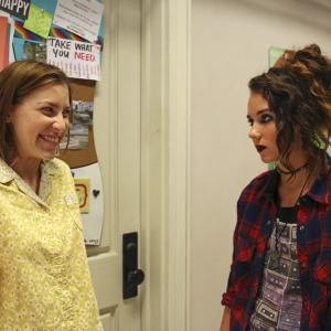 Still of Lyndon Smith and Eden Sher from The Middle
