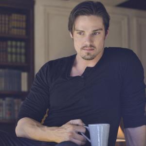 Still of Jay Ryan in Beauty and the Beast (2012)