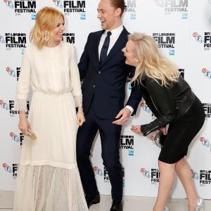 Elisabeth Moss Tom Hiddleston and Sienna Miller at event of HighRise 2015
