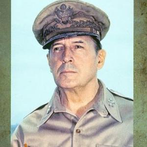 Douglas MacArthur in Biography 1987