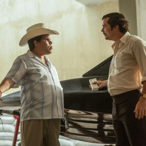 Still of Luis Guzmán and Wagner Moura in Narcos (2015)