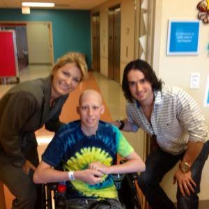 visit to PHX childrens hospital with soul surfer's Arlene Newman