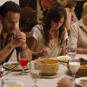 Still of Laurie Holden Andrew Lincoln Melissa McBride and Sarah Wayne Callies in Vaikstantys numireliai 2010