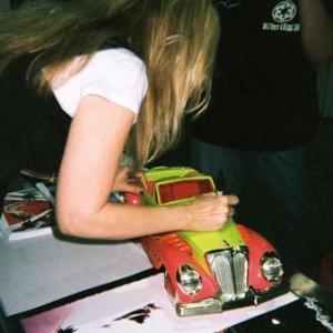 Autographing 