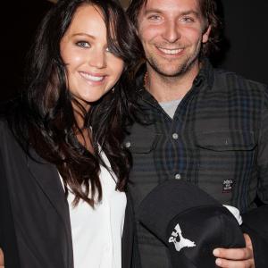 Bradley Cooper and Jennifer Lawrence at event of Optimisto istorija (2012)