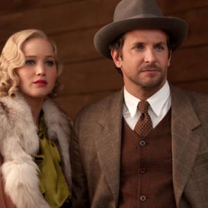 Still of Bradley Cooper and Jennifer Lawrence in Serena (2014)