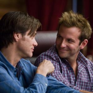 Still of Jim Carrey and Bradley Cooper in Yes Man (2008)