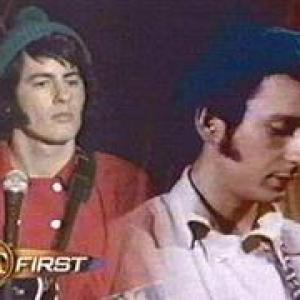 Jeff Geddis and Michael Nesmith in Daydream Believers The Monkees Story 2000