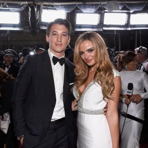 Miles Teller and Keleigh Sperry at event of The Oscars (2015)