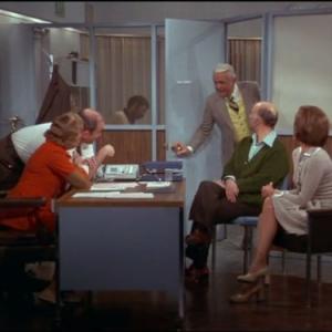 Still of Edward Asner, Mary Tyler Moore, Ted Knight and Gavin MacLeod in Mary Tyler Moore (1970)