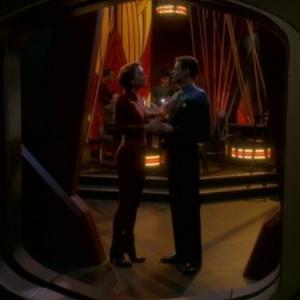 Still of Nana Visitor and Alexander Siddig in Star Trek: Deep Space Nine (1993)