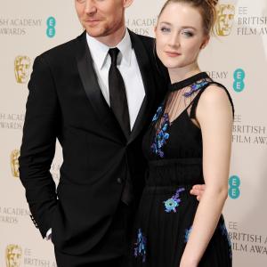 Tom Hiddleston and Saoirse Ronan