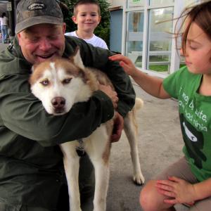 Charlie Brown  Owner Release Husky from Hoonah Alaska I am so proud to have helped Charlie meet his new FurEver Family of 4 they really Love Charlie and he is a really lucky boy Charlie now will have 2 awesome kids to play with a fenced backyard!
