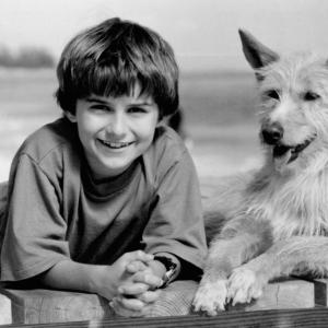 Still of Miko Hughes in Zeus and Roxanne (1997)