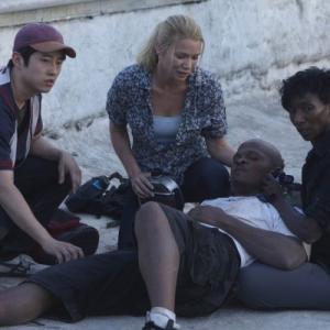 The Walking Dead, Glenn (Steven Yuen), Andrea (Laurie Holden), T-Dog (IronE Singleton), and Jacqui (Jeryl Prescott Sales)