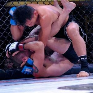 Kenji saykosy cage fighting scene