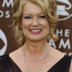 Mary Hart at event of The 48th Annual Grammy Awards (2006)