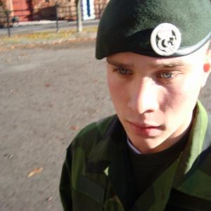 In 2010 Xander played the part of a Swedish soldier doing his military service