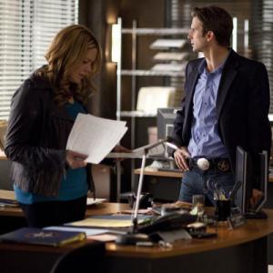 Still of Mary McCormack and Frederick Weller in In Plain Sight 2008