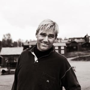 Stefan L Karlsson