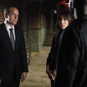 Still of Clark Gregg and Chloe Bennet in Agents of S.H.I.E.L.D. (2013)