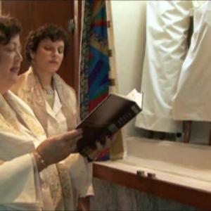 Mindy A. Portnoy and Laura T. Croen in The High Holy Days Video Project (2010)
