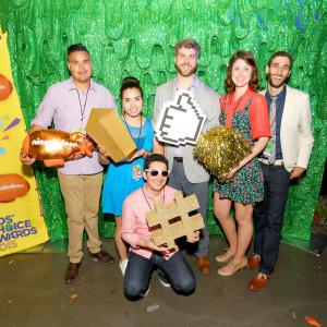 The Nickelodeon social content team backstage at the Kids' Choice Awards 2015