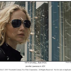 Still of Jennifer Lawrence in Joy (2015)
