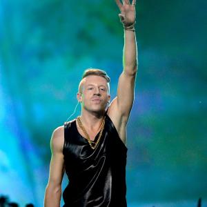 Macklemore at event of 2013 MTV Movie Awards (2013)