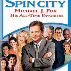 Michael J. Fox, Heather Locklear, Michael Boatman, Connie Britton, Victoria Dillard and Richard Kind in Spin City (1996)