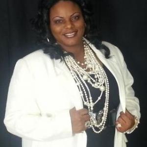 A Writer, Producer, Publicist, Interior Designer, Mentor, Business and Lifestyle Enhancement Coach. Randa Manning-Johnson is many things to many people. She would consider herself to be what many would call a Self Taught Renaissance Woman and often refe