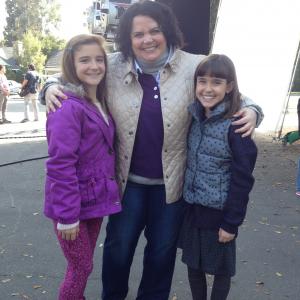Molly Jackson Laura Ann Kesling and Jen Ray on the set of The Middle